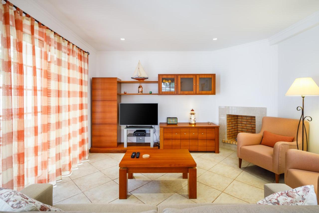 Falésia Beach Villa by The Portuguese Butler Olhos de Agua  Extérieur photo