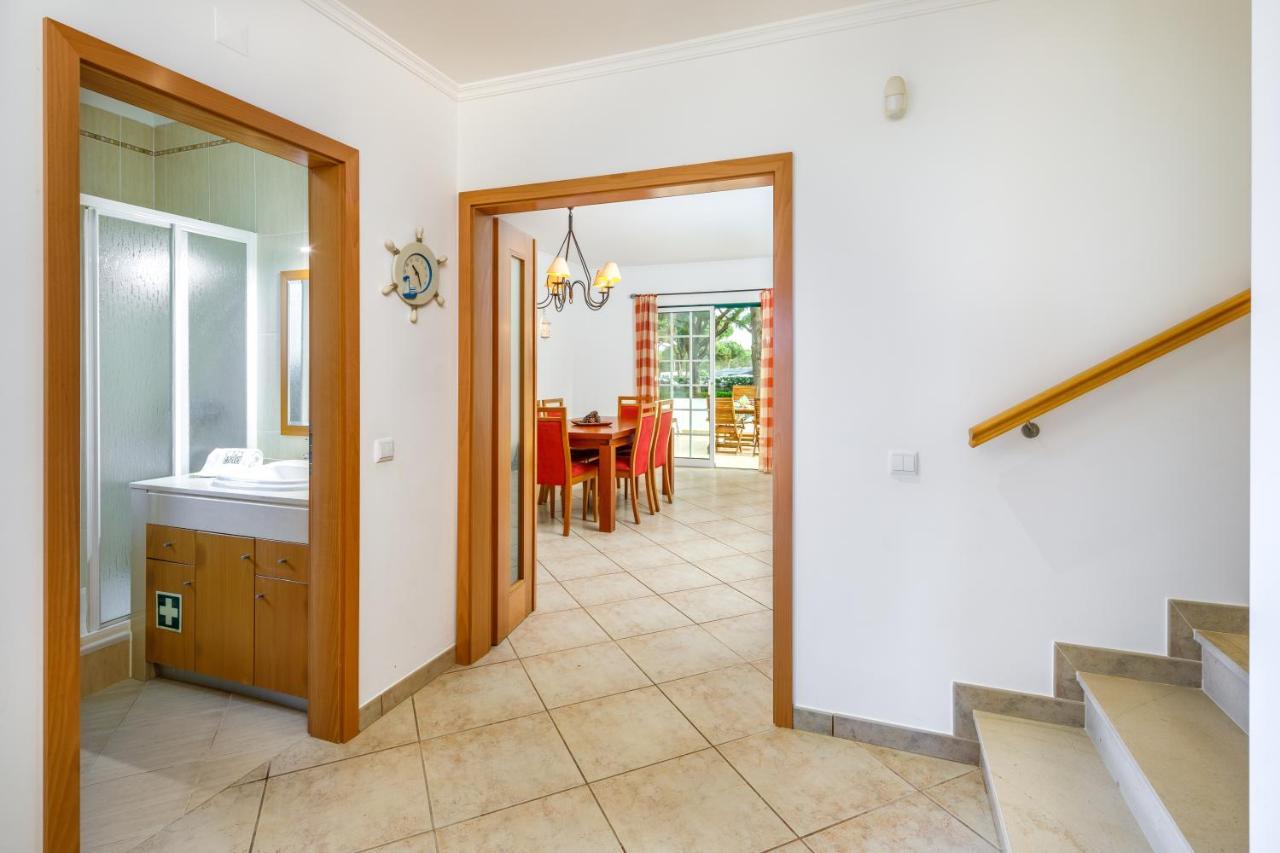 Falésia Beach Villa by The Portuguese Butler Olhos de Agua  Extérieur photo