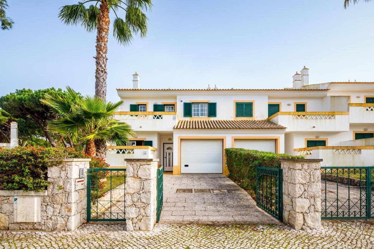 Falésia Beach Villa by The Portuguese Butler Olhos de Agua  Extérieur photo