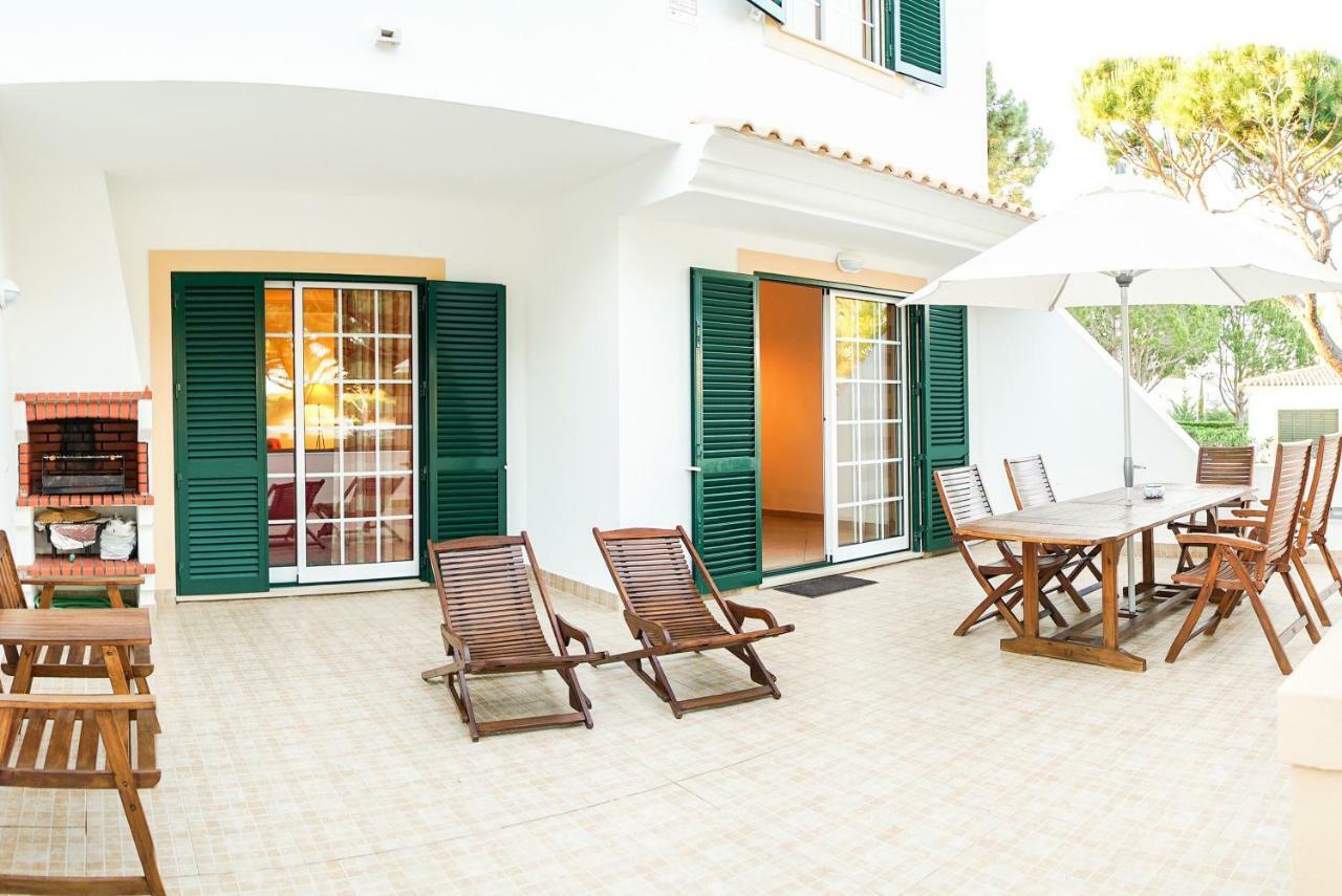 Falésia Beach Villa by The Portuguese Butler Olhos de Agua  Extérieur photo